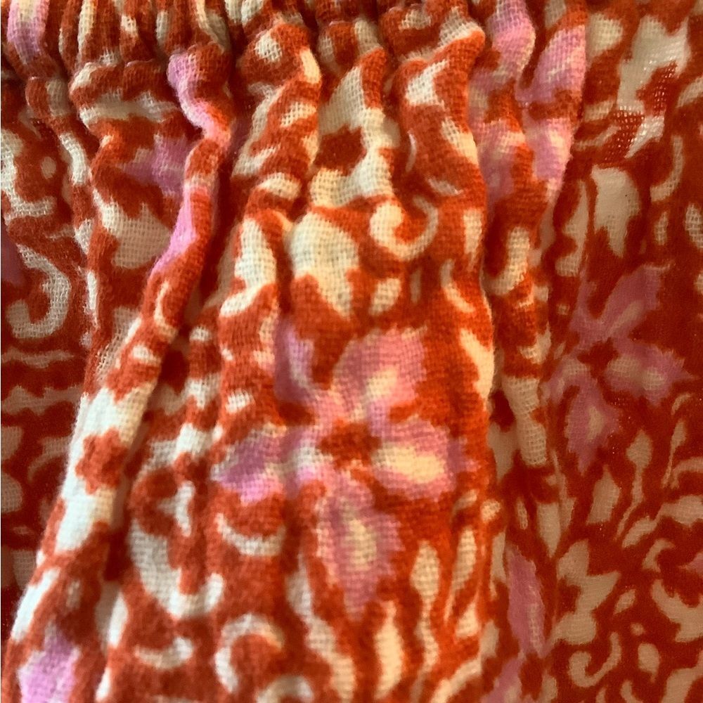 🌸 Ann Taylor Square Neck Flutter Sleeve Top – Size Medium - Picture 7 of 7